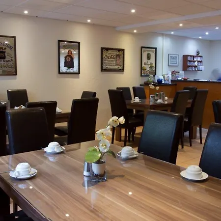 Eckstein Szálloda 2*